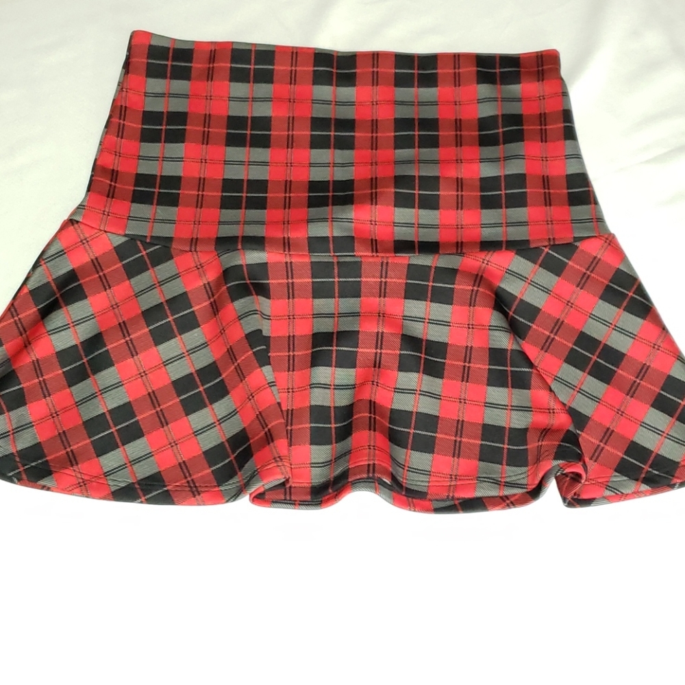 Sans Souci skirt size Large